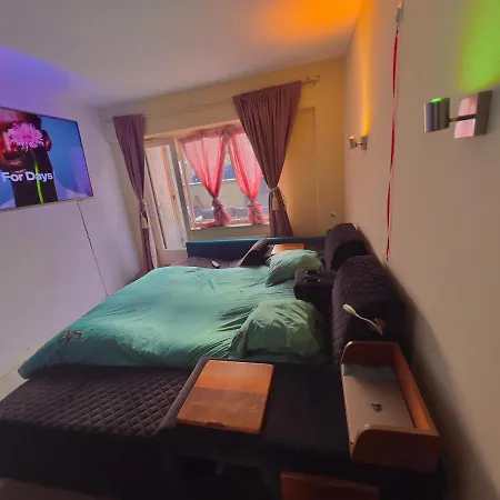 Luxury Design Апартаменти Остенде